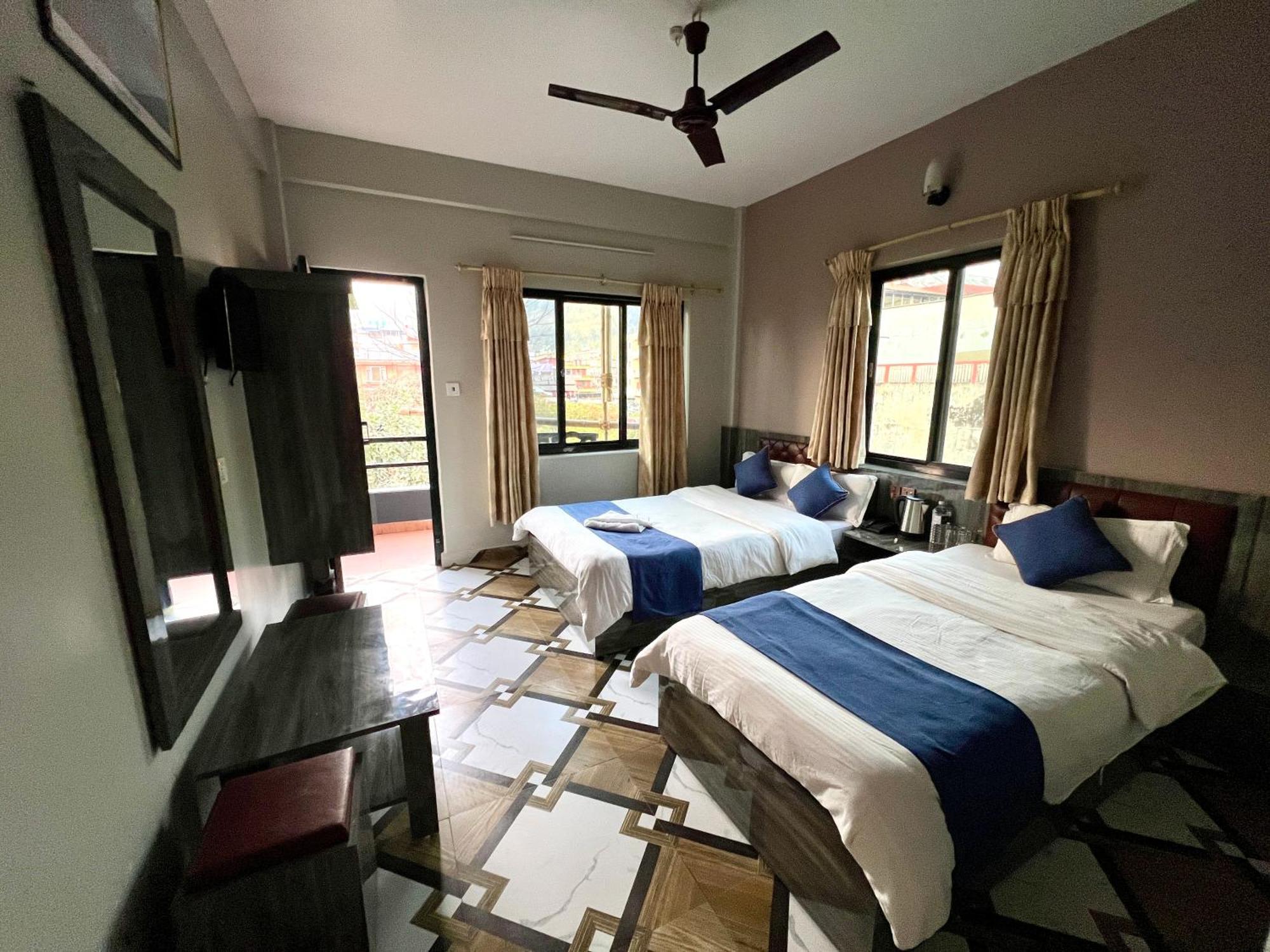 Hotel Immortal Inn 포카라 외부 사진